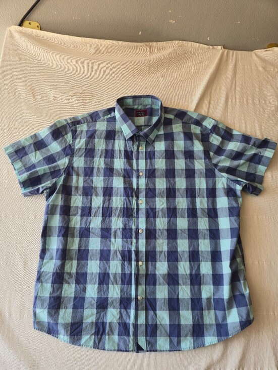 UNTUCKit Other - UNTUCKit Men's XXX-Large Blue and Green Checkered Short Sleeve Shirt
